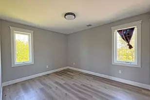 19 Kroemer Ave, Riverhead, NY 11901 - Photo 20