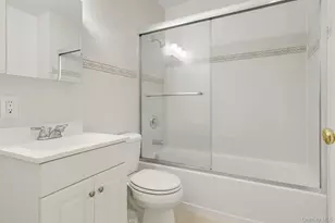 2567 W 15th St, Brooklyn, NY 11214 - Photo 12