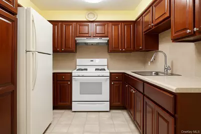 2567 W 15th Street, Brooklyn, NY 11214 - Photo 8