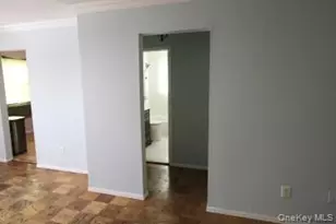 5 Anchorage Ln, Oyster Bay, NY 11771 - Photo 8