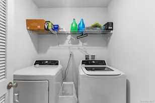 214 Phillips St, Middletown, NY 10940 - Photo 24