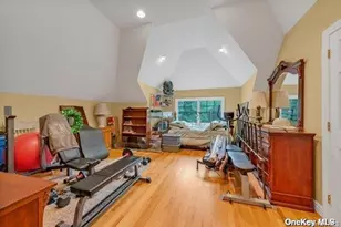 1 Breeze Hill Rd, Northport, NY 11768 - Photo 10