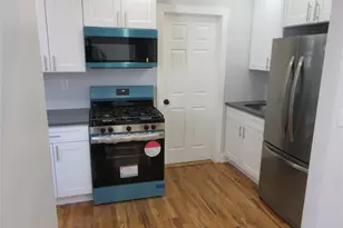 949 E 213th St, Bronx, NY 10469 - Photo 16