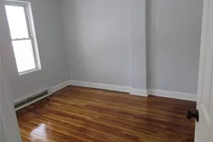 949 E 213th St, Bronx, NY 10469 - Photo 4