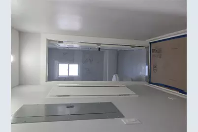 949 E 213th Street, Bronx, NY 10469 - Photo 10