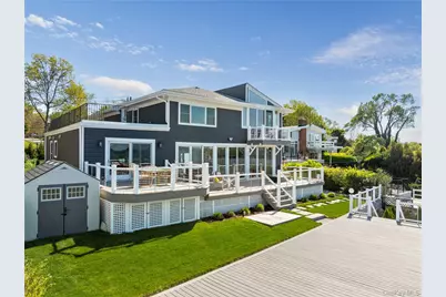 14 Shorecliff Place, Great Neck, NY 11023 - Photo 12
