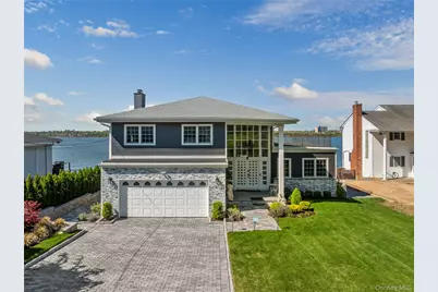 14 Shorecliff Place, Great Neck, NY 11023 - Photo 4