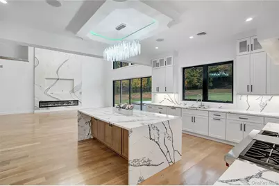 412 Mill River Road, Oyster Bay, NY 11771 - Photo 14