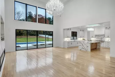 412 Mill River Road, Oyster Bay, NY 11771 - Photo 10