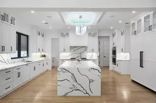 412 Mill River Rd, Oyster Bay, NY 11771 - Photo 16