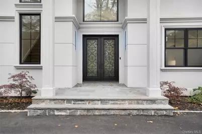 412 Mill River Road, Oyster Bay, NY 11771 - Photo 4