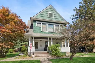 24 Mountain Ave, Cold Spring, NY 10516 - Photo 2