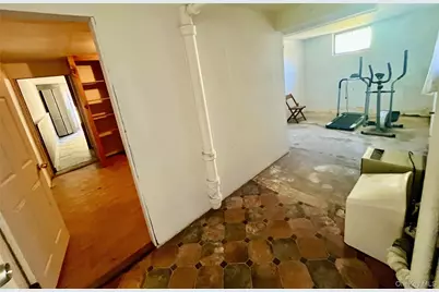 2130 Hermany Avenue, Bronx, NY 10473 - Photo 18