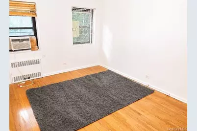 83-75 118th Street #4H, Kew Gardens, NY 11415 - Photo 2