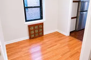 8375 118th St, Kew Gardens, NY 11415 - Photo 6