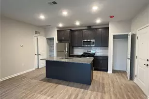 313 Tower Ridge Cir, Middletown, NY 10941 - Photo 2