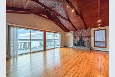 208 Block Lane, Island Park, NY 11558 - Photo 8