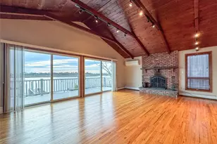 208 Block Ln, Island Park, NY 11558 - Photo 8