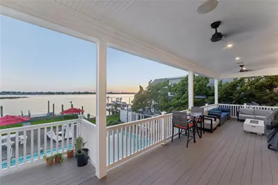 894 S Long Beach Avenue, Freeport, NY 11520 - Photo 32