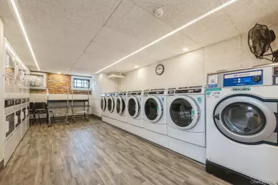 12 Hempstead Ave #4D, Rockville Centre, NY 11570 - Photo 16