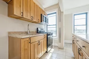 12 Hempstead Ave, Rockville Centre, NY 11570 - Photo 10