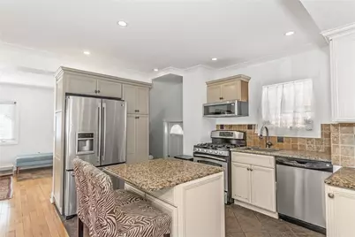 8919 205th Street, Hollis, NY 11423 - Photo 6