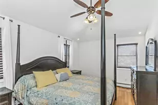 89-19 205th St, Hollis, NY 11423 - Photo 14