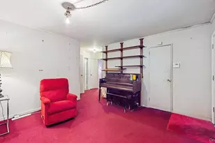 42 Juniper Hill Rd, White Plains, NY 10607 - Photo 4