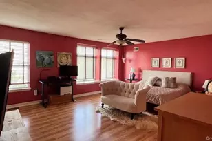 2-05 Beach Breeze Pl, Arverne, NY 11692 - Photo 8