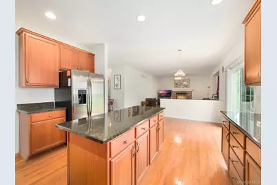 417 Vassar Place, Fishkill, NY 12524 - Photo 10