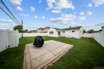 21 Peter Lane, Plainview, NY 11803 - Photo 26