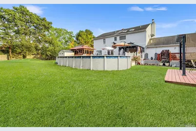 21 Victoria Lane, Manorville, NY 11949 - Photo 20