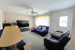 9 Nolan Ct, Hauppauge, NY 11788 - Photo 12