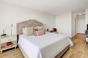 6120 Grand Central Pkwy, Forest Hills, NY 11375 - Photo 8