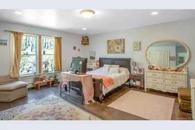 405 Christian Herald Road, Valley Cottage, NY 10989 - Photo 24