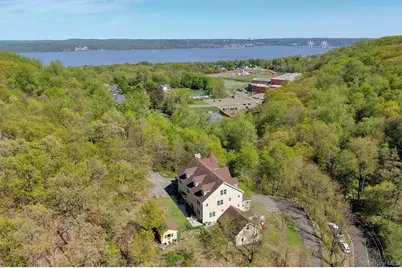 405 Christian Herald Road, Valley Cottage, NY 10989 - Photo 34