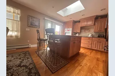 36 Shore Drive W, Copiague, NY 11726 - Photo 6