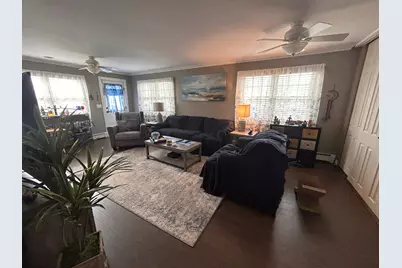 36 Shore Drive W, Copiague, NY 11726 - Photo 22