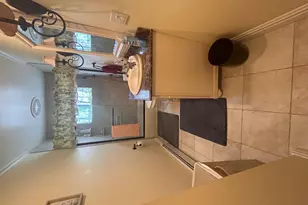 36 Shore Dr W, Copiague, NY 11726 - Photo 8