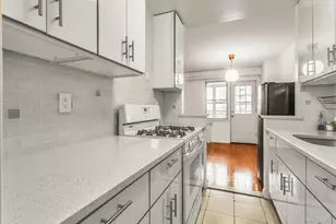 138-10 Franklin Ave, Flushing, NY 11355 - Photo 14