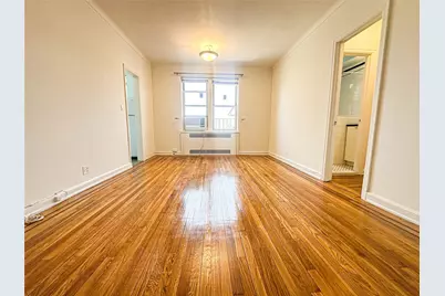 110-34 73rd Road #6K, Forest Hills, NY 11375 - Photo 1