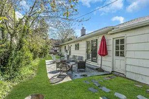 140 Mitchell Ave, Long Beach, NY 11561 - Photo 24