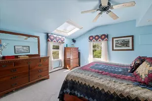 22 Stratford Ave, Greenlawn, NY 11740 - Photo 12