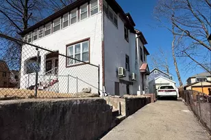 133 Lincoln Ave, New Rochelle, NY 10801 - Photo 2