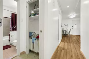 26-25 141st St, Flushing, NY 11354 - Photo 14