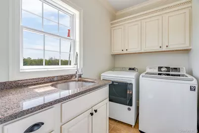 7 Viola Court, Wappingers Falls, NY 12590 - Photo 18