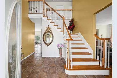 4 Taylor Lane, Medford, NY 11763 - Photo 10