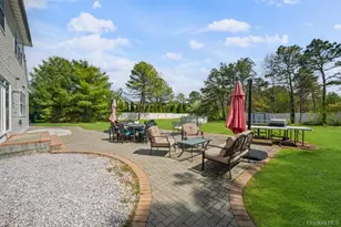 4 Taylor Ln, Medford, NY 11763 - Photo 8