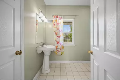 4 Taylor Lane, Medford, NY 11763 - Photo 24