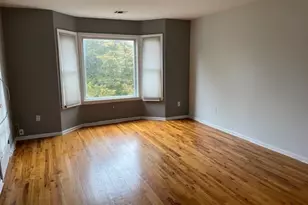 38 Hallock Ave, Smithtown, NY 11787 - Photo 10